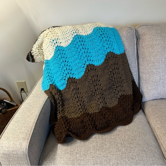 Hand Knit Afghan Granny Blanket Couch Throw College Dorm Cottagecore 52 X 75